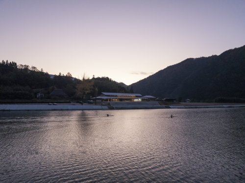 カヌーパークみさと　カヌーレIMAI｜娯楽・スポーツ施設｜島根県邑智郡美郷町の建築写真